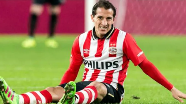 Guardado se lamenta en el campo