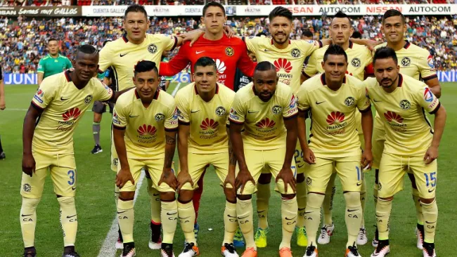 Jugadores del América previo al encuentro en Querétaro