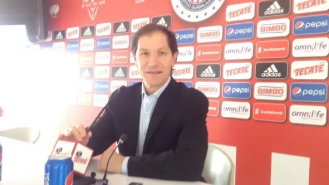 Jaime Ordiales, en conferencia de prensa