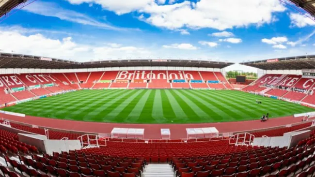Britannia Stadium, casa del Stoke City, ahora se llamará 'The bet365 Stadium'