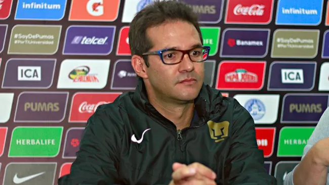 Antonio Sancho en conferencia de prensa 