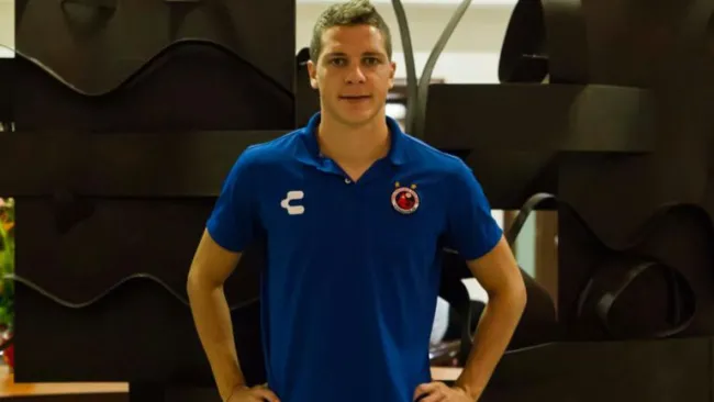 Julio Furch posa para la lente de RÉCORD