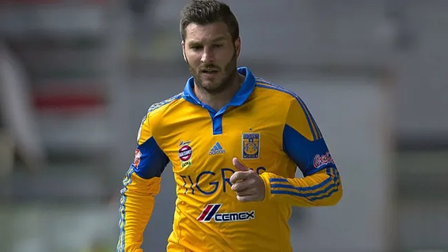 André-Pierre Gignac, en un partido con Tigres