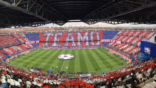 Así lució el mosaico en el Vicente Calderón