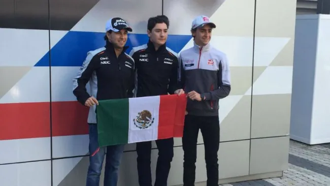 Sergio Pérez (izq), Alfonso Celis (centro) y Esteban Gutiérrez (der)