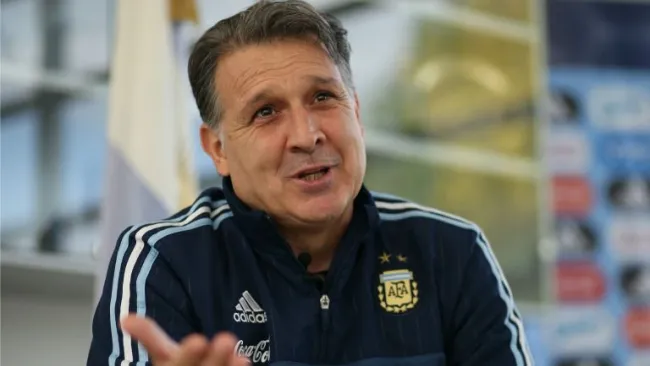 Gerardo Martino charlando de la Copa América Centenario