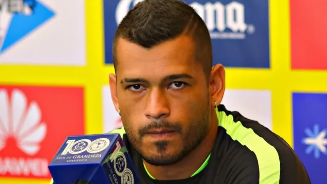 Miguel Samudio en conferencia de prensa