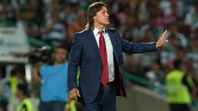 Almeyda, en el duelo contra Santos