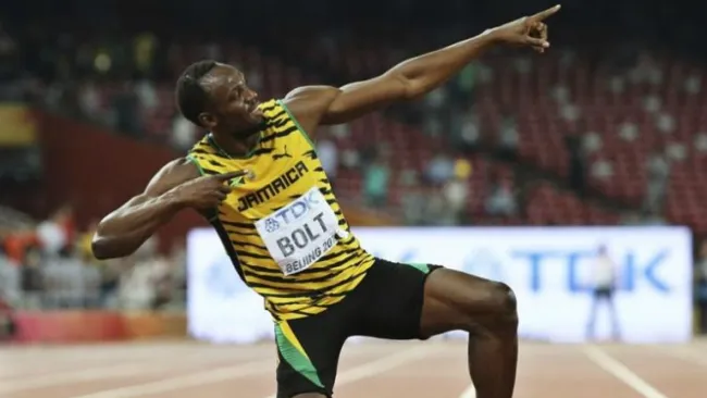 Usain Bolt festeja durante el Mundial de Atletismo de Pekín 2015