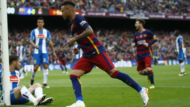 Neymar celebra anotación contra el Espanyol