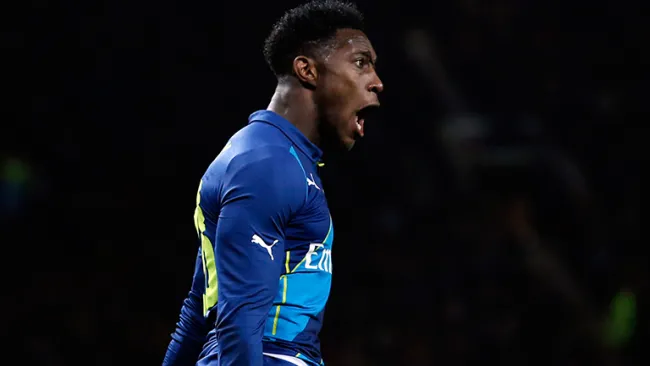 Danny Welbeck en un partido con el Arsenal