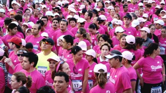 Atletas, durante una carrera de la fundación Cimab