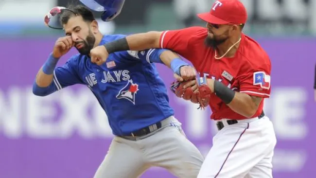 El puñetazo que propinó Odor a Bautista