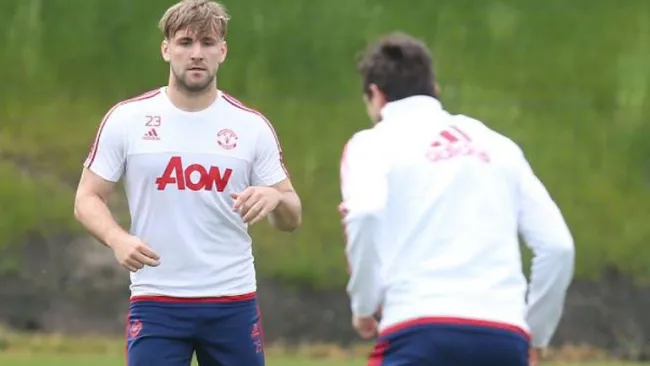 Luke Shaw, en su regreso a los entrenamientos