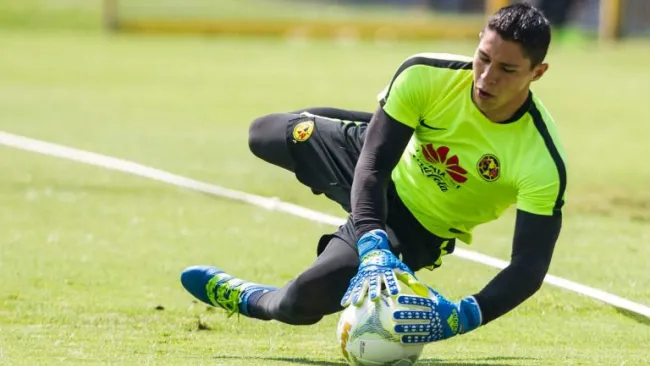 El arquero americanista, entrenando en el nido de Coapa 