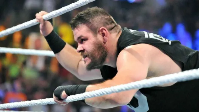 Kevin Owens después de una lucha