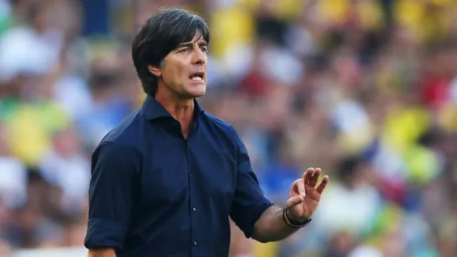 Löw durante un partido de la selección alemana