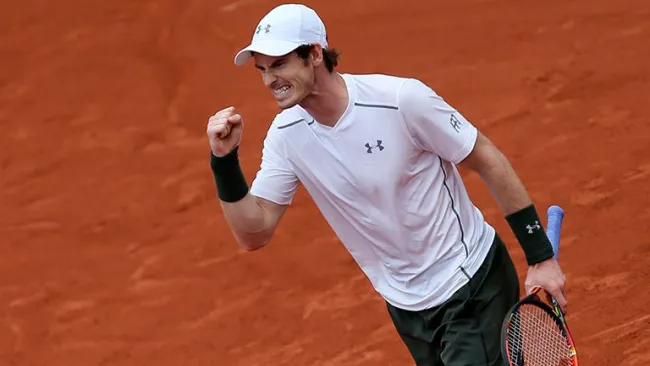 Murray celebra durante el juego contra Mathias Bourgue