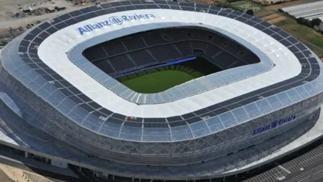 Stade de Nice, tambien conocido como Allianz Riviera
