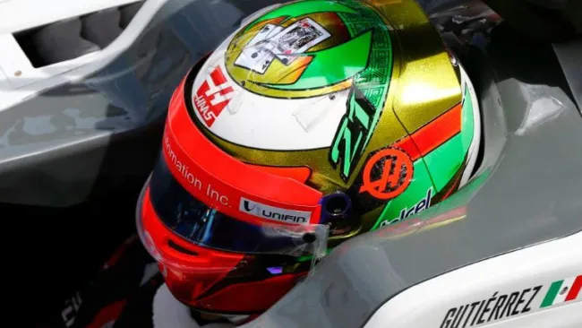 Así luce el nuevo casco de Guti