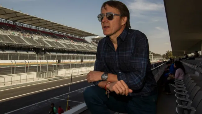 Adrián Fernández en el Autódromo Hermanos Rodríguez