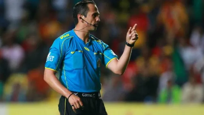 Santander gesticula durante un encuentro