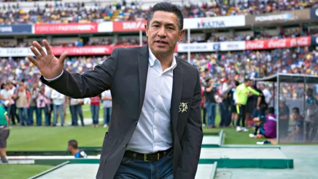 Nacho Ambriz, previo a un partido de América