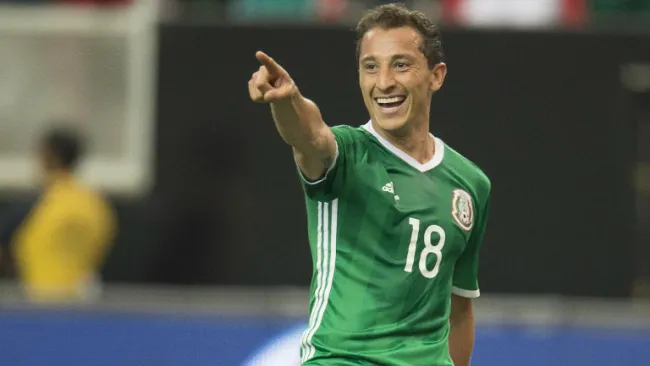 Guardado celebra anotación contra Paraguay