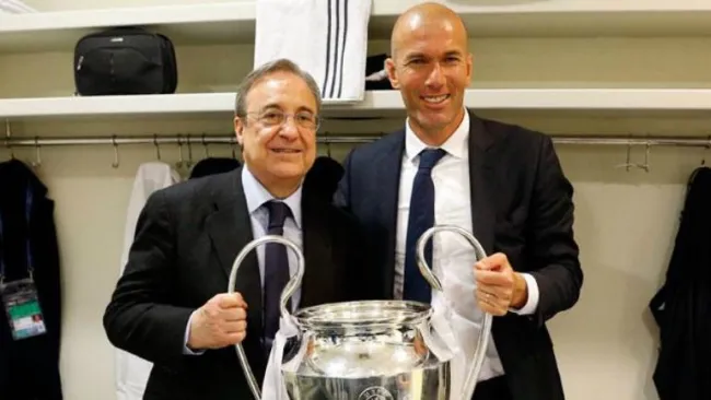 Florentino y Zidane posan con la Champions