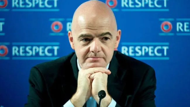 Gianni Infantino en rueda de prensa