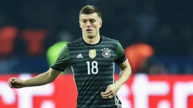 Kroos en un partido con Alemania