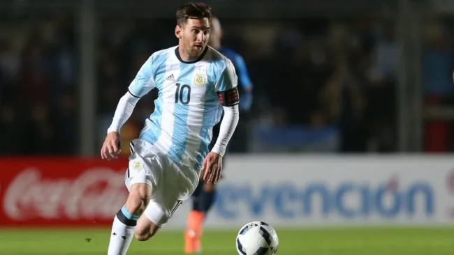 Messi durante un partido con Argentina