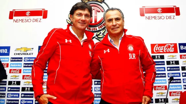 Cristante y Real posan en su presentación con Toluca