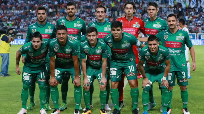 El equipo de Jaguares durante el C2016