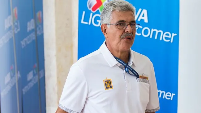 Tuca Ferretti durante el Draft de la Liga MX