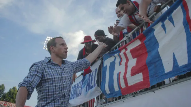 Torrado saluda a aficionados de Indy Eleven
