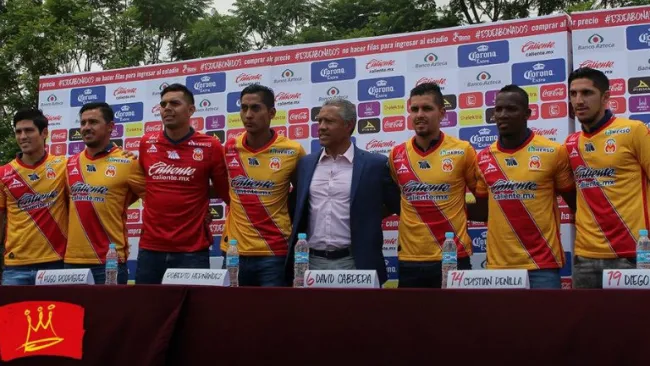 Así fue la presentación oficial de los refuerzos de Monarcas