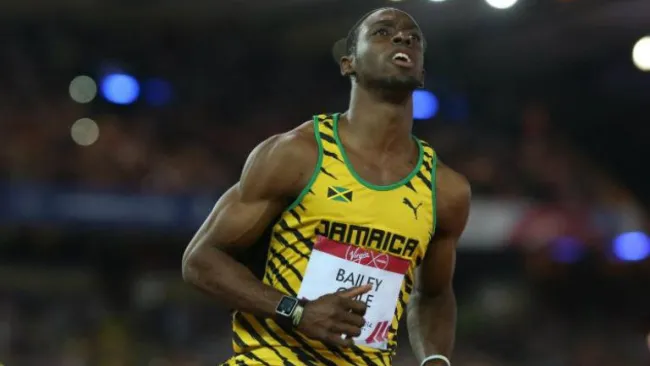 Kemar Bailey-Cole representando a Jamaica durante una competencia 