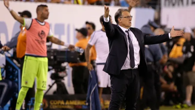 Martino dando indicaciones en la Final de Copa América