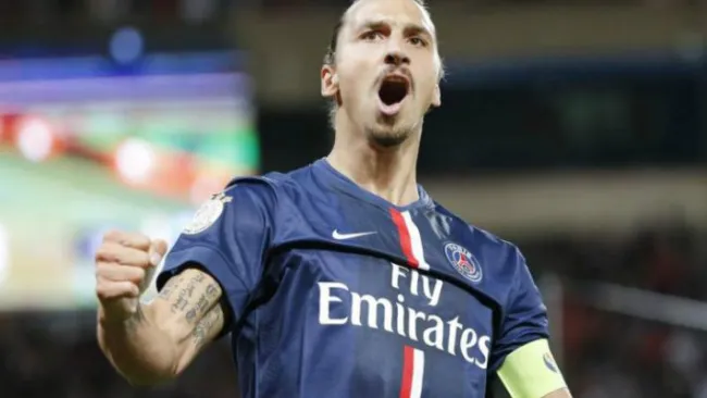 Ibra anota gol con PSG