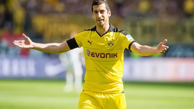 Henrikh Mkhitaryan, en juego con el Borussia Dortmund