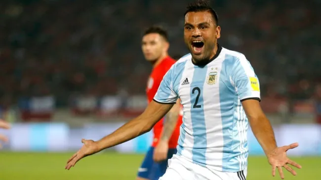 Gabriel Mercado celebra un tanto con la Albiceleste
