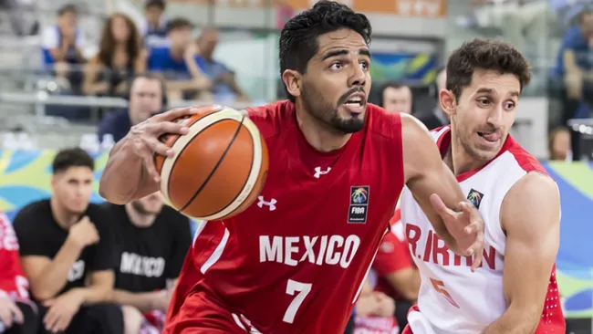 Jorge Gutiérrez se enfila al tablero en juego contra Irán