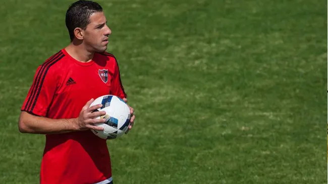 Maxi Rodríguez, en el entrenamiento con NOB en las instalaciones del Atlas