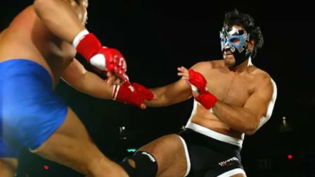 Alberto Del Río en un combate de MMA