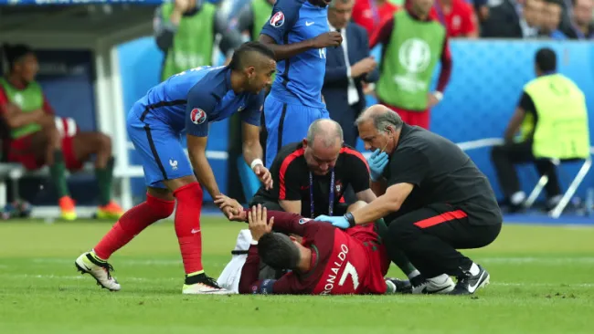 Payet se disculpa con Cristiano tras choque de rodillas