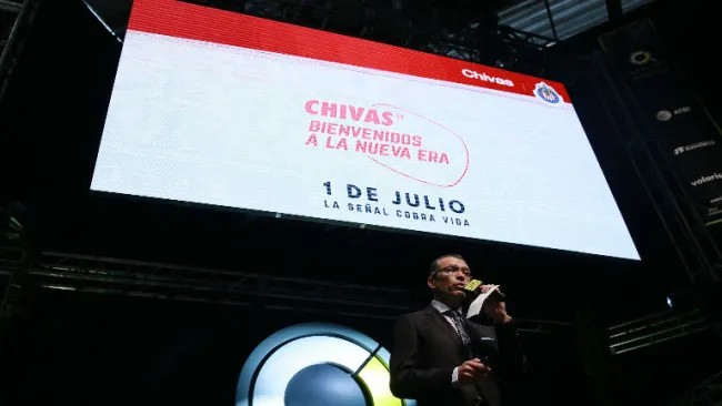 José Luis Higuera presenta Chivas TV
