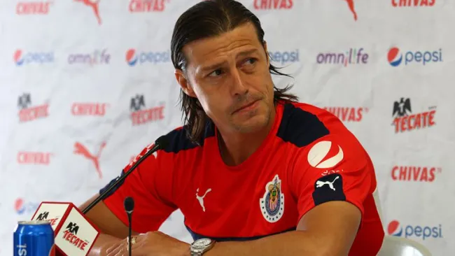 Matías Almeyda habla en conferencia de prensa 