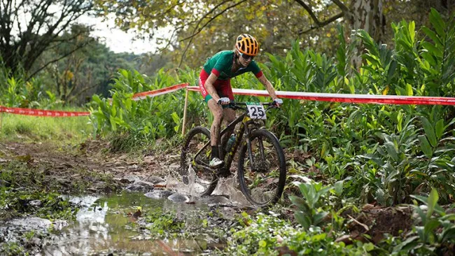 Campuzano, durante la competencia en los JCC Veracruz 2014