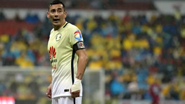 Sambueza disputa juego con América